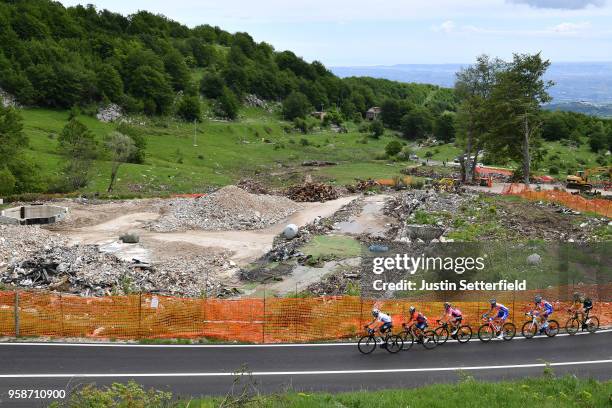 Villa Lempa / David de la Cruz of Spain and Team Sky / Domenico Pozzovivo of Italy and Team Bahrain-Merida / Simon Yates of Great Britain and Team...