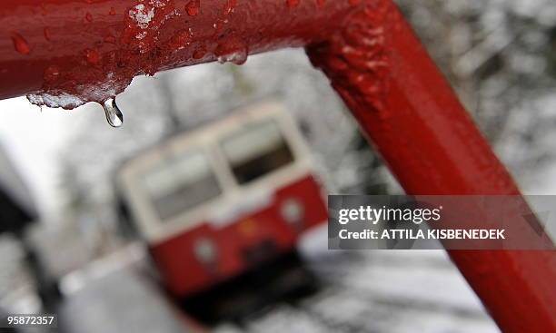 Thawing Rails 857 Bar Rail Stock Photos, High-Res Pictures, and Images - Getty Images