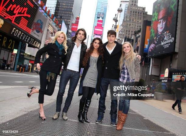 Amanda Phillips, Justin Gaston, Giglianne Braga, Benjamin Elliot, and Kara Killmer attend "If I Can Dream" cast photo op in Times Square on January...