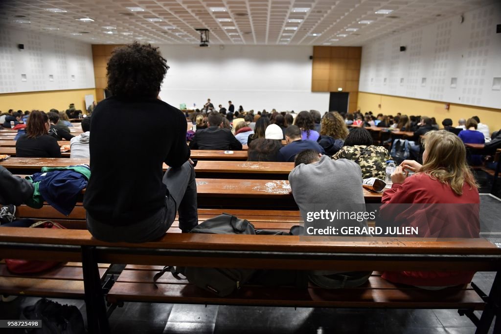 FRANCE-EDUCATION-UNIVERSITY-POLITICS