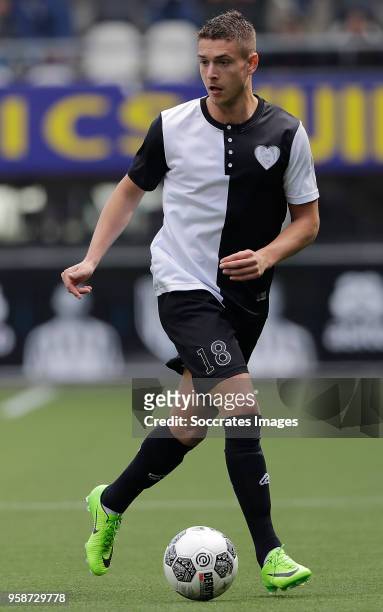 Kristoffer Peterson of Heracles Almelo during the Dutch Eredivisie match between Heracles Almelo v FC Utrecht at the Polman Stadium on April 29, 2018...