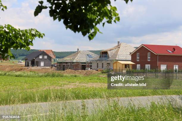 Hausbau, Wohnungsbau, Eigentum, Bauland Miete, ländliche Gegend - hier gesehen in Rodenberg bei Hannover