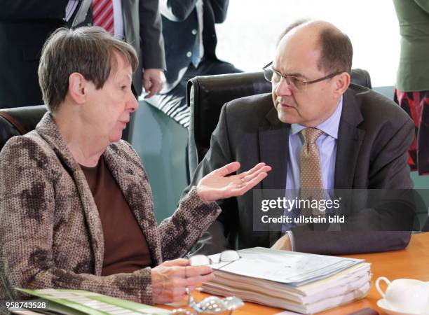 Barbara Hendricks, Bundesministerin für Umwelt, Naturschutz, Bau und Reaktorsicherheit, Christian Schmidt, Bundesminister für Ernährung und...