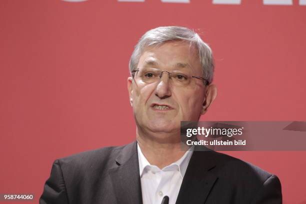 Bernd Riexinger, Deutschland, Berlin, Die Linke: Pressekonferenz mit Katja Kipping, Bernd Riexinger, Sahra Wagenknecht, Dietmar Bartsch. Politischer...