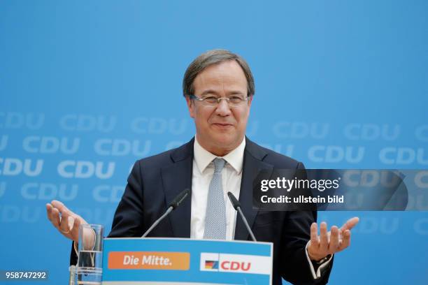Vorsitzenden der CDU Nordrhein-Westfalen, Armin Laschet, Deutschland, Berlin, Pressekonferenz mit der Vorsitzenden der CDU Deutschlands,...