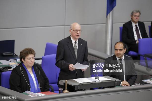 Bundestagspräsident Norbert Lammert Özcan Mutlu MdB, Buendnis 90/Die Grünen, Deutschland, Berlin, Bundestag/Plenum, Gedenkfeier für Helmut Kohl im...