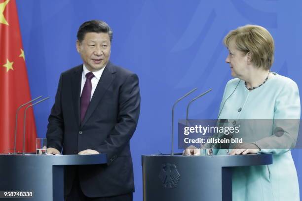 Staatspräsident der Volksrepublik China, Xi Jinping, Bundeskanzlerin Angela Merkel, Deutschland, Berlin, Bundeskanzleramt, Pressestatements der BK’in...