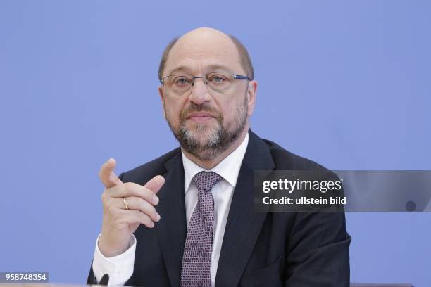 Martin Schulz, SPD- Vorsitzender und Kanzlerkandidat, Deutschland, Berlin, Bundespressekonferenz, Thema: Regierungsarbeit der SPD - Bilanz und...