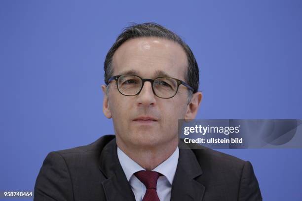 Bundesminister der Justiz und für Verbraucherschutz Heiko Maas, Deutschland, Berlin, Bundespressekonferenz, Thema: Eckpunkte des Einmaligen Bericht...