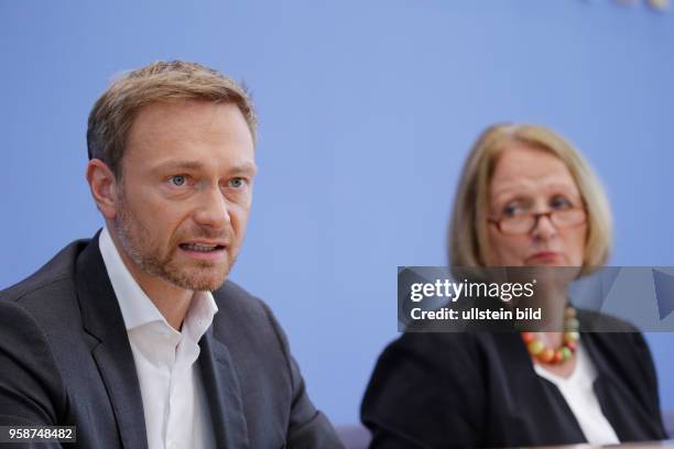 Christian Lindner, MdL, Bundesvorsitzender der FDP, Bundesministerin a.D. Sabine Leutheuser-Schnarrenberger, Deutschland, Berlin,...