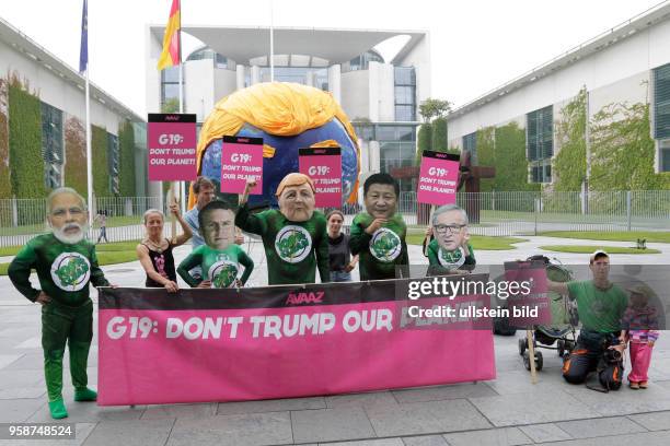 Demonstration am Rande der Veranstaltung, Deutschland, Berlin, Bildtermine bei der Begrüßung der teilnehmenden Staats- und Regierungschefs am...
