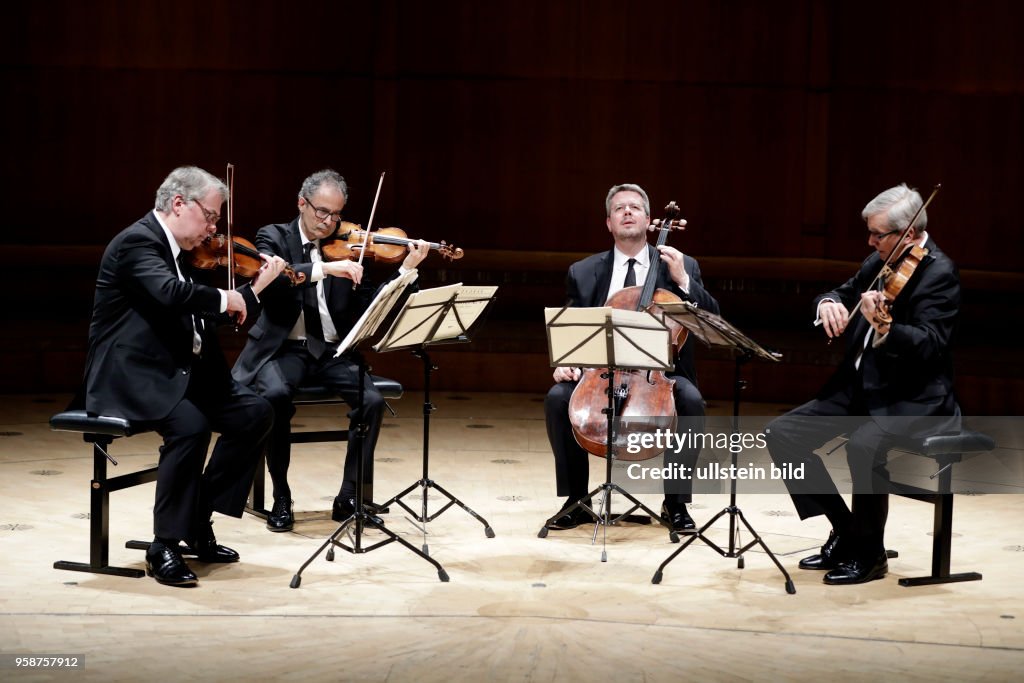 Amerikanische Streichquartettensemble Emerson String Quartet gastiert mit Werken von Béla Bartók und Felix Mendelssohn Bartholdy in der Philharmonie Köln