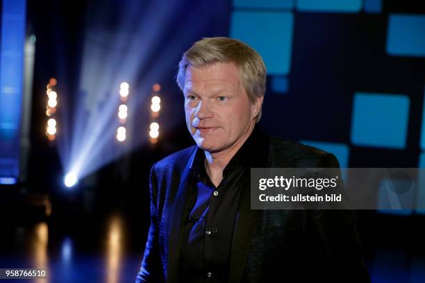 Oliver Kahn ist Gast bei Sandra Maischbergers Sendung "Ich stelle mich". Überraschunsgäste waren: Oliver Welke und Werner Hansch am 30. Mai 2017 im...