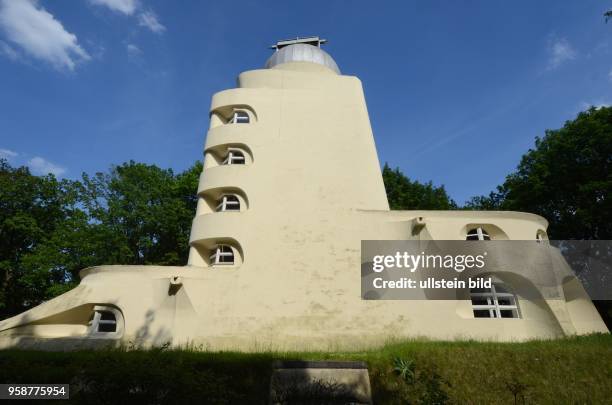 Einsteinturm , gebaut 1919 -1922 , Potsdam , Turm Teleskop mit Denkmalsschutz vom Leibnitz - Institut Für Astrophysik Potsdam , im GFZ,...