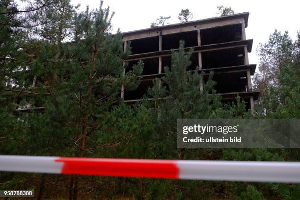 Ruinen des KdF-Bads Prora, Rohbau wurde bis 1945 nicht fertig gestellt