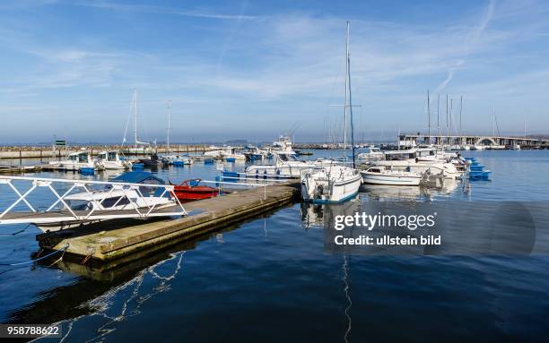 Rügen, Wiek, Wiek Hafen, Deutschland, Hafen, Kreidebrücke, Landungsbrücke, Meckenburg Vorpommern, Segelboot, Boot,, Ostsee, Baltic Sea