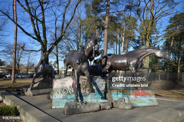 Denkmal ´Der Wind der Freiheit´, Clayallee, Dahlem, Berlin, Deutschland