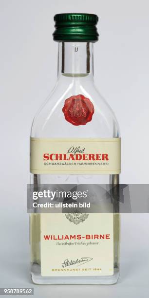 Flasche, Schladerer, Williams Birne