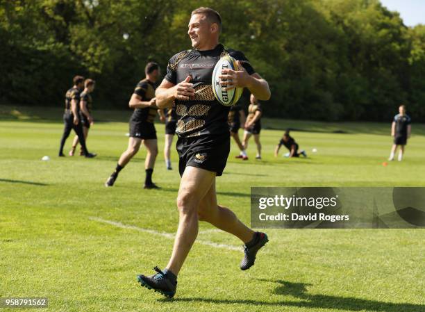 Jimmy Gopperth runs with the ball during the Wasps training session held at their training ground on May 15, 2018 in Coventry, England.