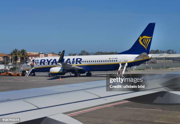 Ryanair, Flugzeug, Flughafen, Catania, Sizilien, Italien