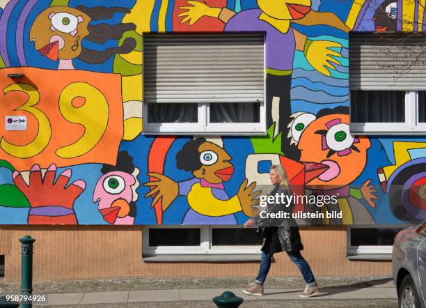 Buntes Wohnhaus, Waldstrasse, Moabit, Berlin, Deutschland