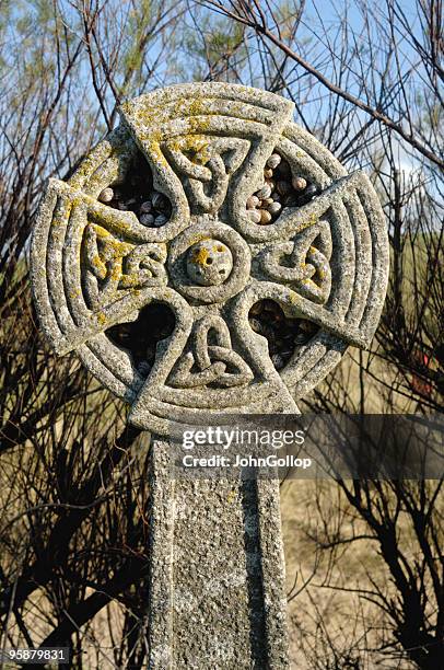 celtic cross - celtic style stock pictures, royalty-free photos & images