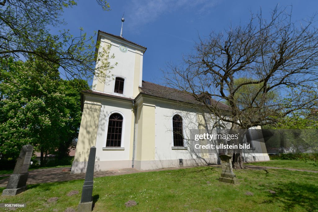 Dorfkirche Luebars Reinickendorf Berlin Deutschland