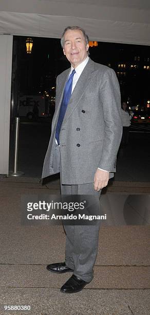 Talk show host Charlie Rose walks on Fifth Avenue on January 19, 2010 in New York City.