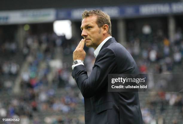 Fussball GER, 1. Bundesliga Saison 2016 2017, 3. Spieltag, Hertha BSC Berlin - FC Schalke 04 2:0, Trainer Markus Weinzierl