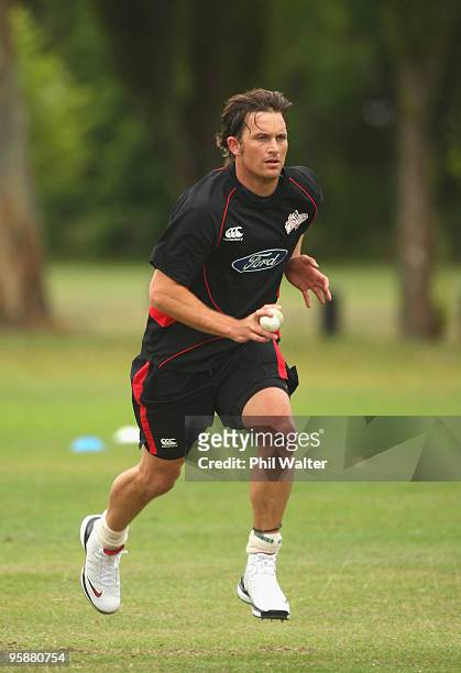Shane Bond of the Canterbury Wizards bowls during a training session at QEII Park on January 20, 2010 in Christchurch, New Zealand. Shane Bond was...