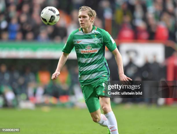 Fussball GER, 1. Bundesliga Saison 2016 2017, 25. Spieltag, SV Werder Bremen - RB Leipzig 3:0, Aron Johannsson