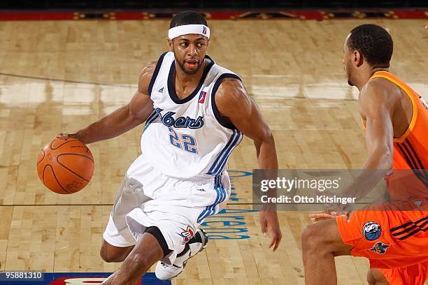 Mustafa Shakur of the Tulsa 66ers moves the ball up court during the 2010 D-League Showcase against the Albuquerque Thunderbirds at Qwest Arena on...