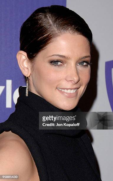 Actress Ashley Greene arrives at the Warner Brothers/InStyle Golden Globes After Party at The Beverly Hilton Hotel on January 17, 2010 in Beverly...