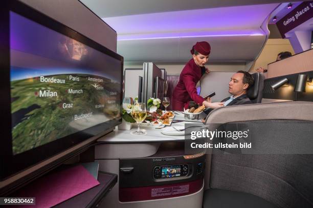 Qatar Airways stellt ihren neuen Business-Class-Sitz auf der ITB vor.