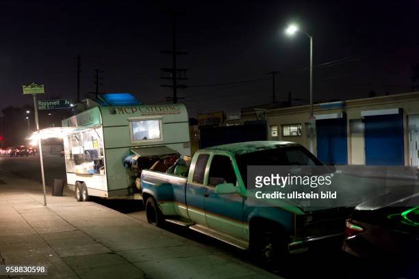 Food truck with Mexikan food in Koreatown Los Angeles.