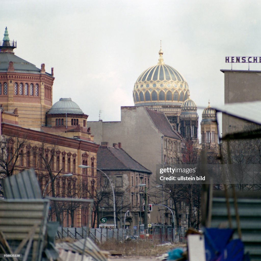 Oranienburger Strasse in Berlin-Mitte