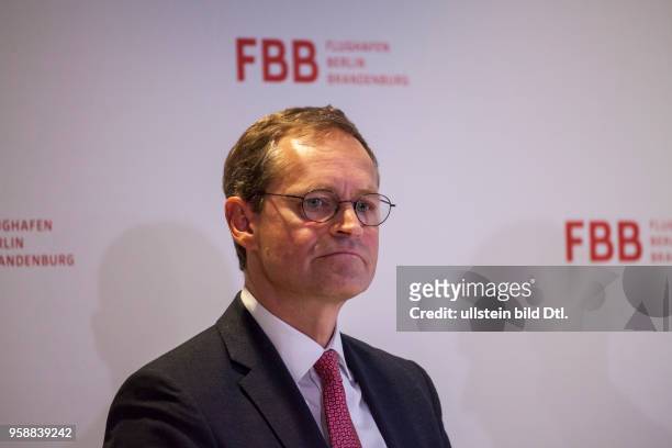Regierende Bürgemeister Michael Müller auf der Pressekonferenz vom FBB am in Berlin