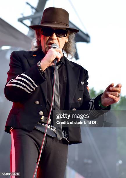 Udo Lindenberg Live 2017 am Zusatzkonzert in der Waldbühne Berlin. Nach Berlin kommen und nur einmal vor mehr als 22.000 Zuschauern in der Waldbühne...