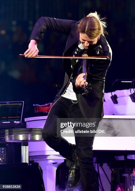 Stargeiger David Garrett am 28.April 2017 Explosive Live! Zusatzshow 2017 vor ausverkauftem Haus in der Berliner Mercedes Benz Arena.Aufgrund der...