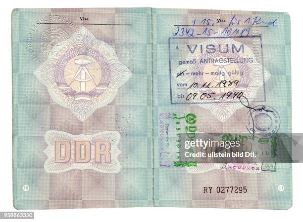 - passport of the German Democratic Republic GDR with visa from 10th November 1989 -