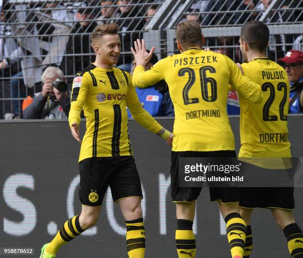 Fussball GER, 1. Bundesliga Saison 2016 2017, 29. Spieltag, Borussia Dortmund - Eintracht Frankfurt02 Jubel v.li., Marco Reus , Lukasz Piszczek ,...