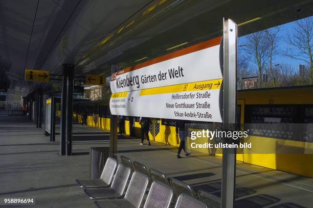 Gaerten der Welt IGA 2017, mit der IGA-Seilbahn vom U5-Bahnhof, Kienberg Gaerten der Welt. Eroeffnung