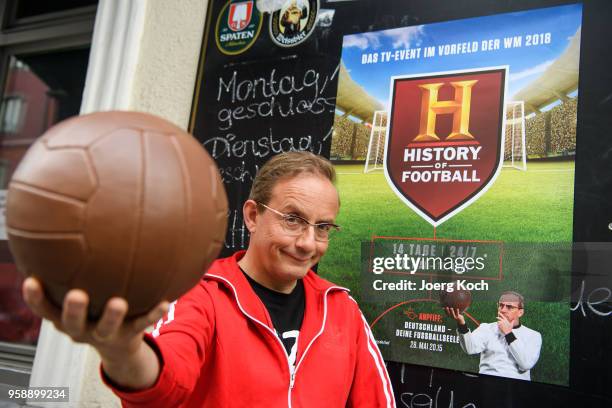 Host Wigald Boning attends the preview screening of the new documentaries 'Deutschland - Deine Fussballseele' and 'Magische WM-Momente - Tore,...