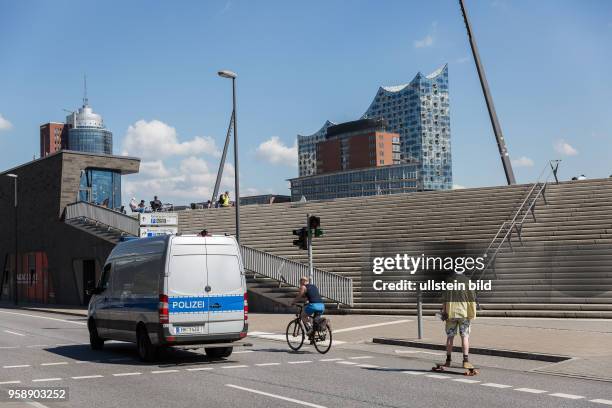 Germany Deutschland Hamburg Leere Innenstadt vor und während der Demonstration ' Welcome to hell' im Vorfeld des G20 Gipfels.