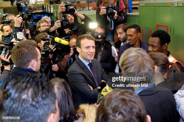 Emmanuel Macron, franzoesischer Politiker, Praesidentschaftskandidat, bei einem Besuch in der Betriebswerkstatt der S-Bahn Berlin GmbH...