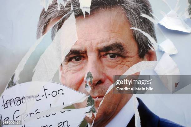 April 23, 2017 - Henin Beaumont, Nord, France. French presidential candidate Francois Fillon. French nationals are going to the polls to elect their...