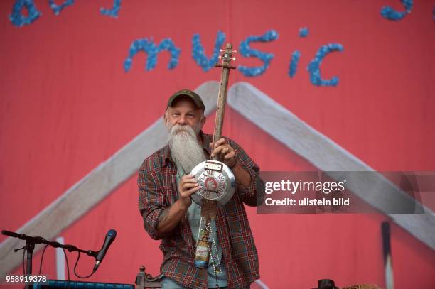 Seasick Steve, eigentlich Steve Wold - amerikanischer Bluesmusiker - Konzert beim Hurricane Festival 2017: Rock- und Alternative Open Air Festival in...