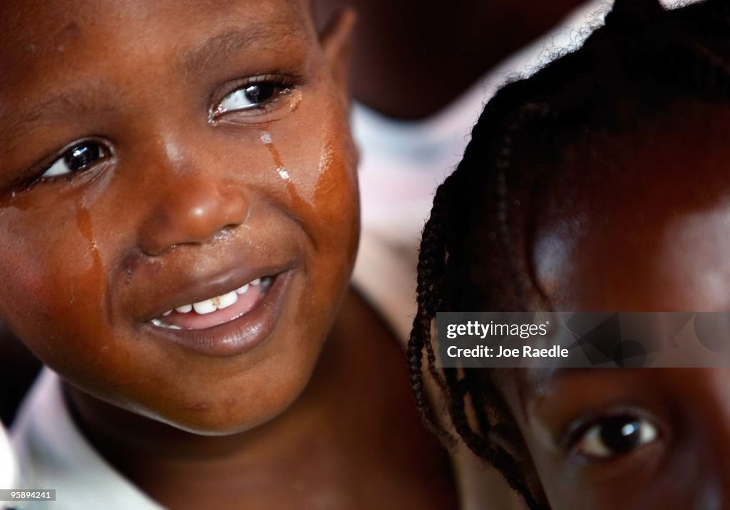 Haiti Struggles For Aid And Survival After Earthquake