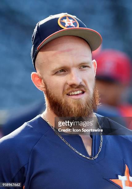 Houston Astros left fielder Derek Fisher on the field during batting practice before a game against the Los Angeles Angels of Anaheim played on May...