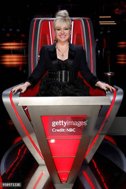 Live Semi Finals" Episode 1418B -- Pictured: Kelly Clarkson --